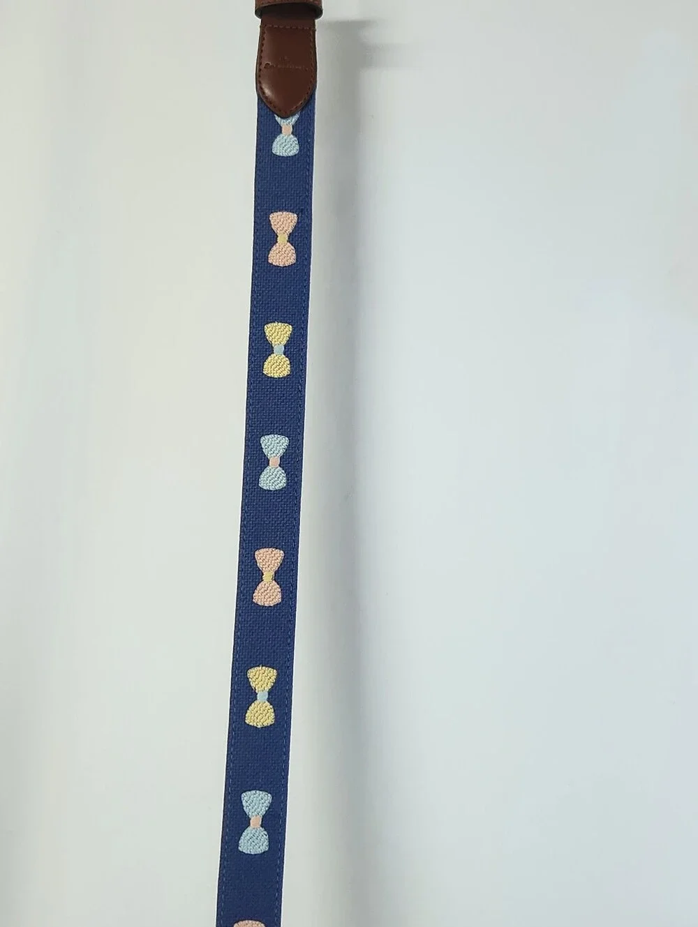 Tommy Bahama Needlepoint Belt Bowtie Large 38 40